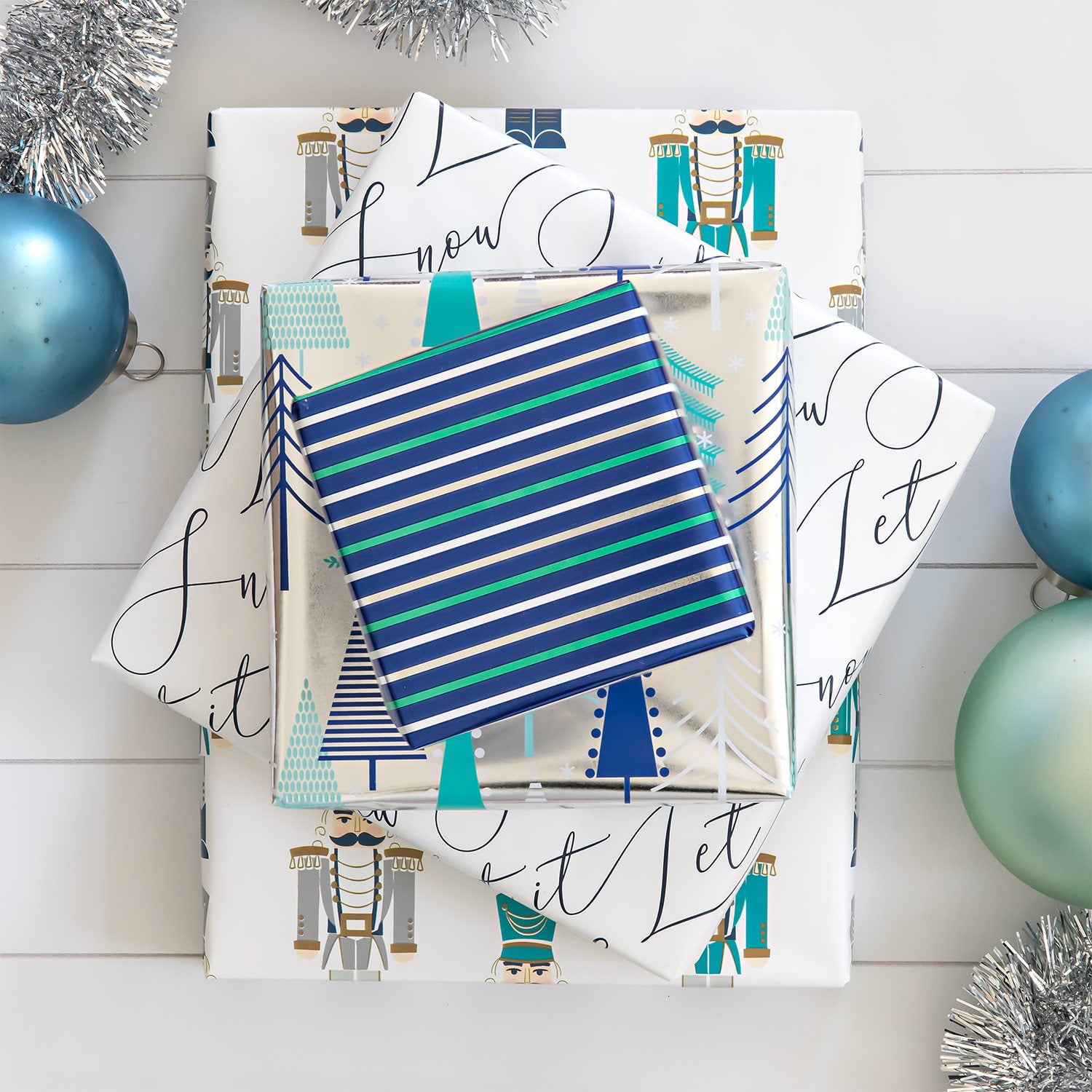 Member's Mark Holiday Multi-Roll Wrapping Paper, 4 pk. - Image 2