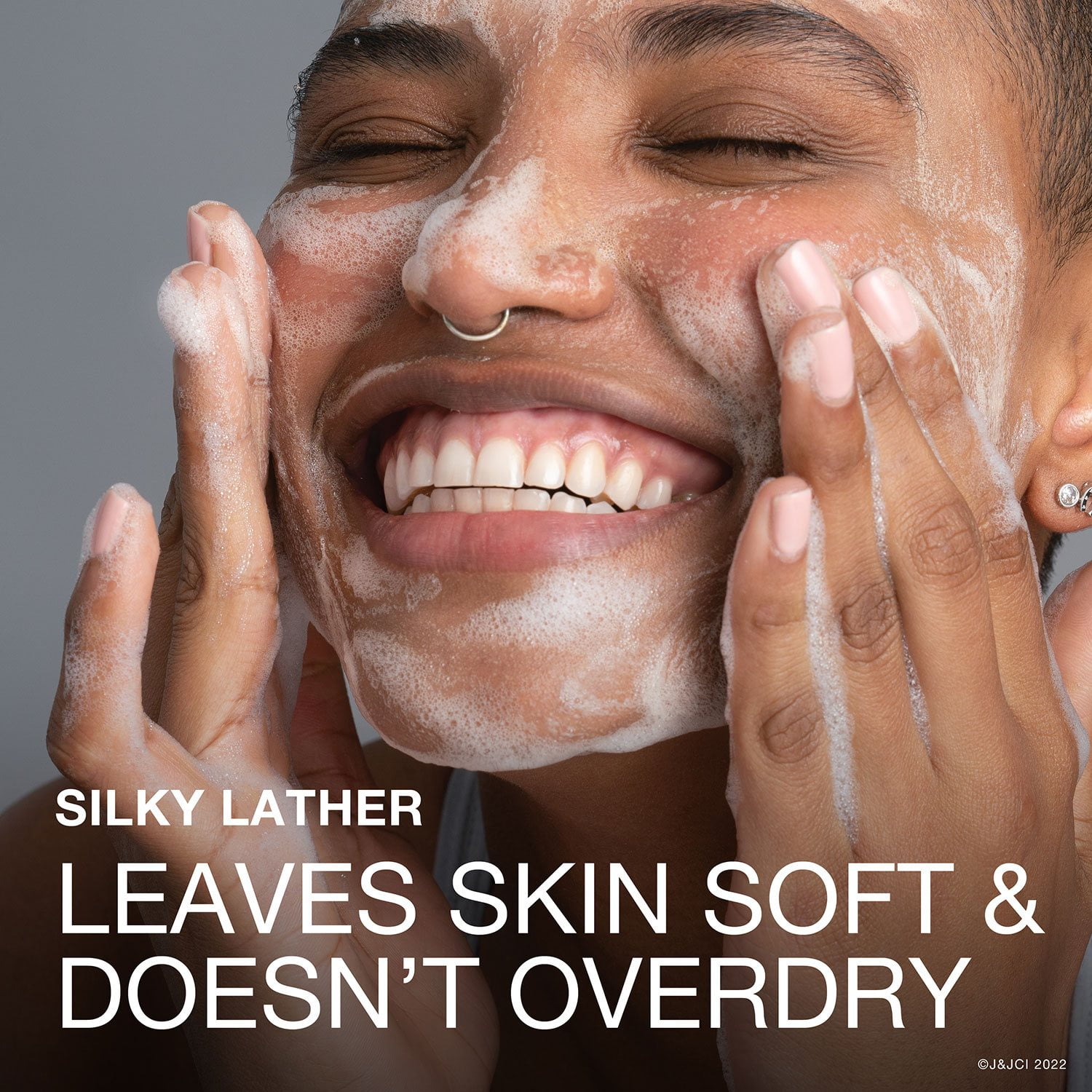 Neutrogena Hydro Boost Hydrating Gel Cleanser, 7.8 fl. oz., 3 pk. - Image 5