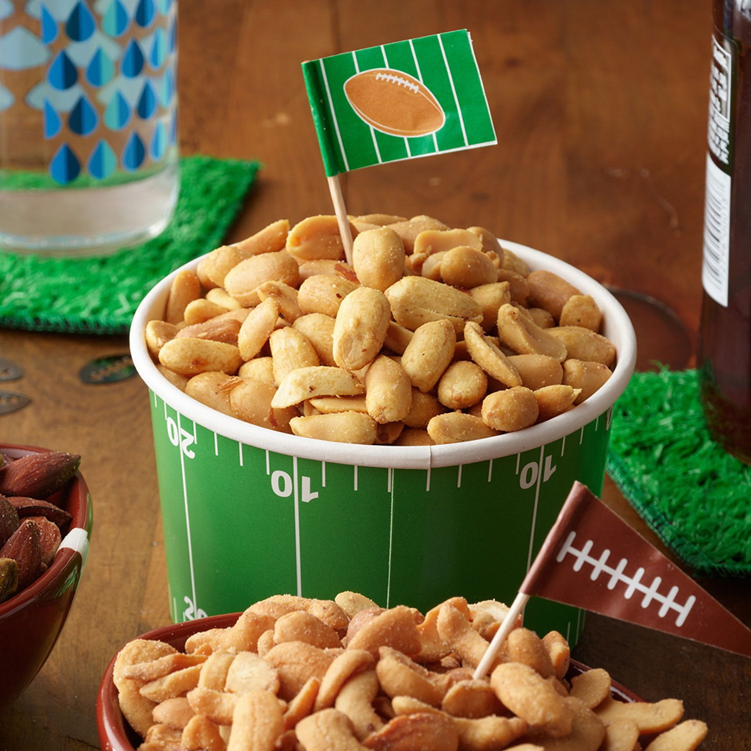 Member's Mark Extra Large Virginia Peanuts, 34.5 oz. - Image 2