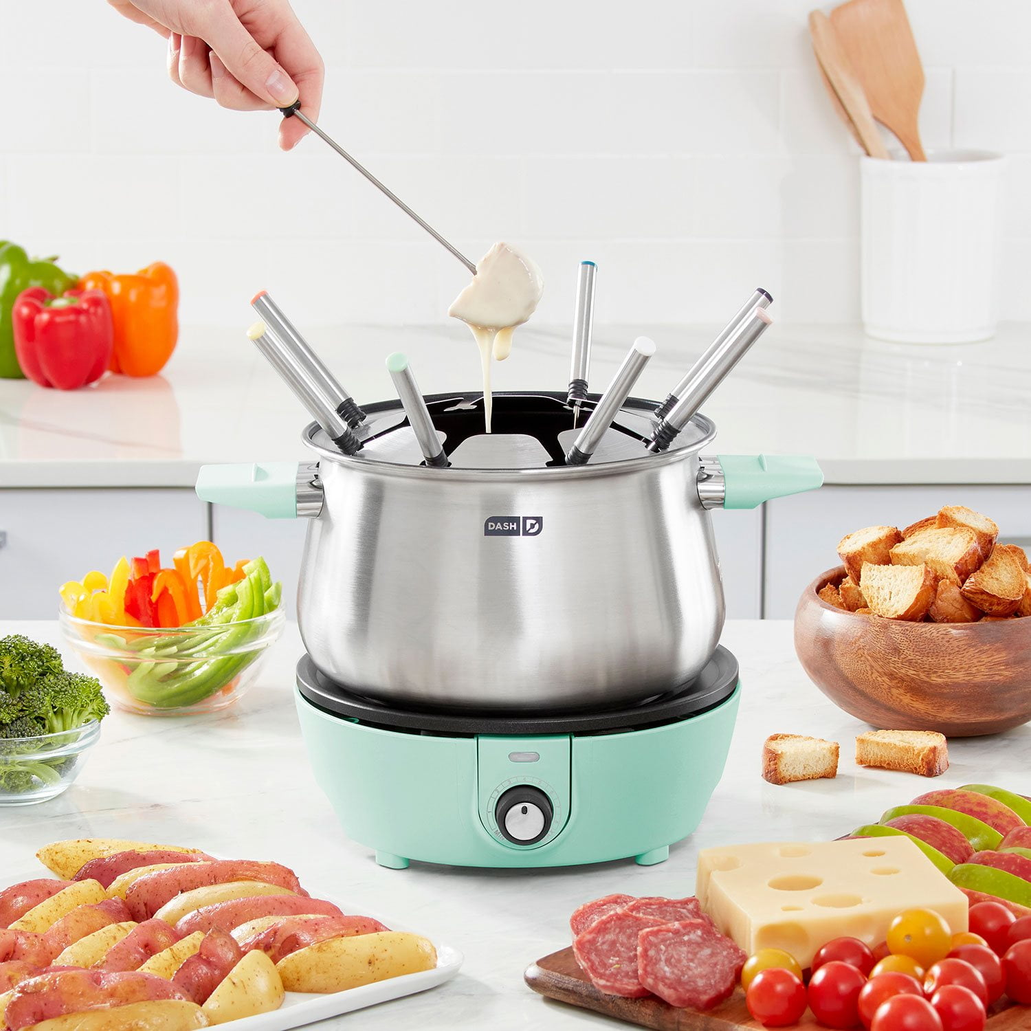 Dash Easy Fondue Maker with Fondue Sticks - Image 7