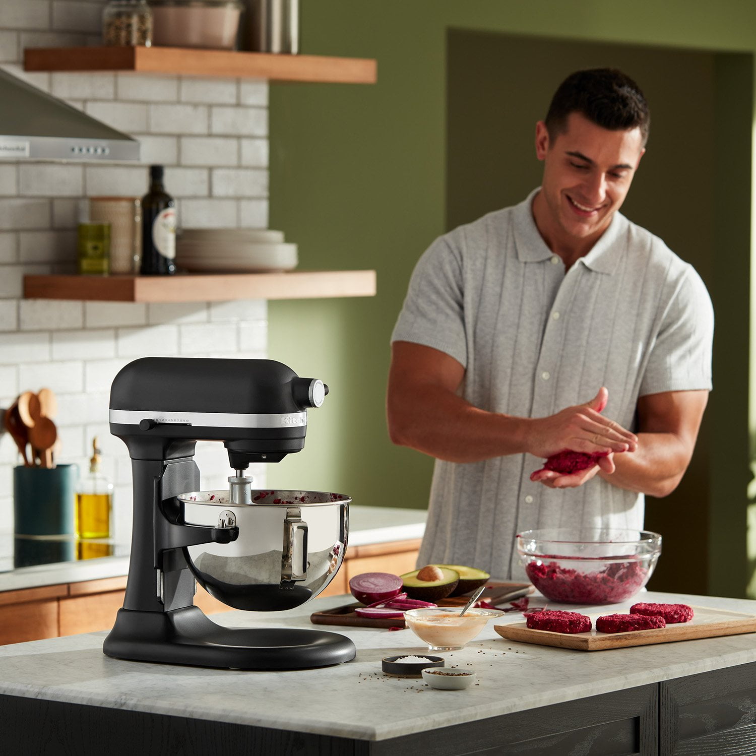 KitchenAid 5.5 Quart Bowl-Lift Stand Mixer with Attachments - Image 4