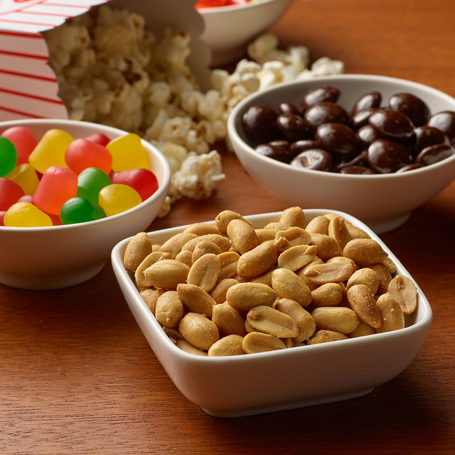 Member's Mark Extra Large Virginia Peanuts, 34.5 oz. - Image 6