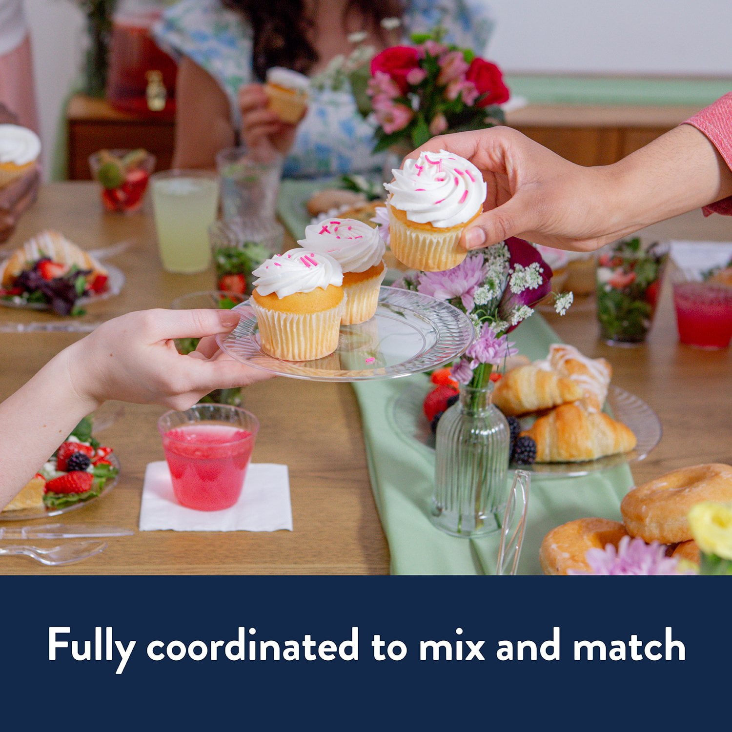 Chinet Crystal Clear Plastic Dessert Plate, 7" 150 ct. - Image 4