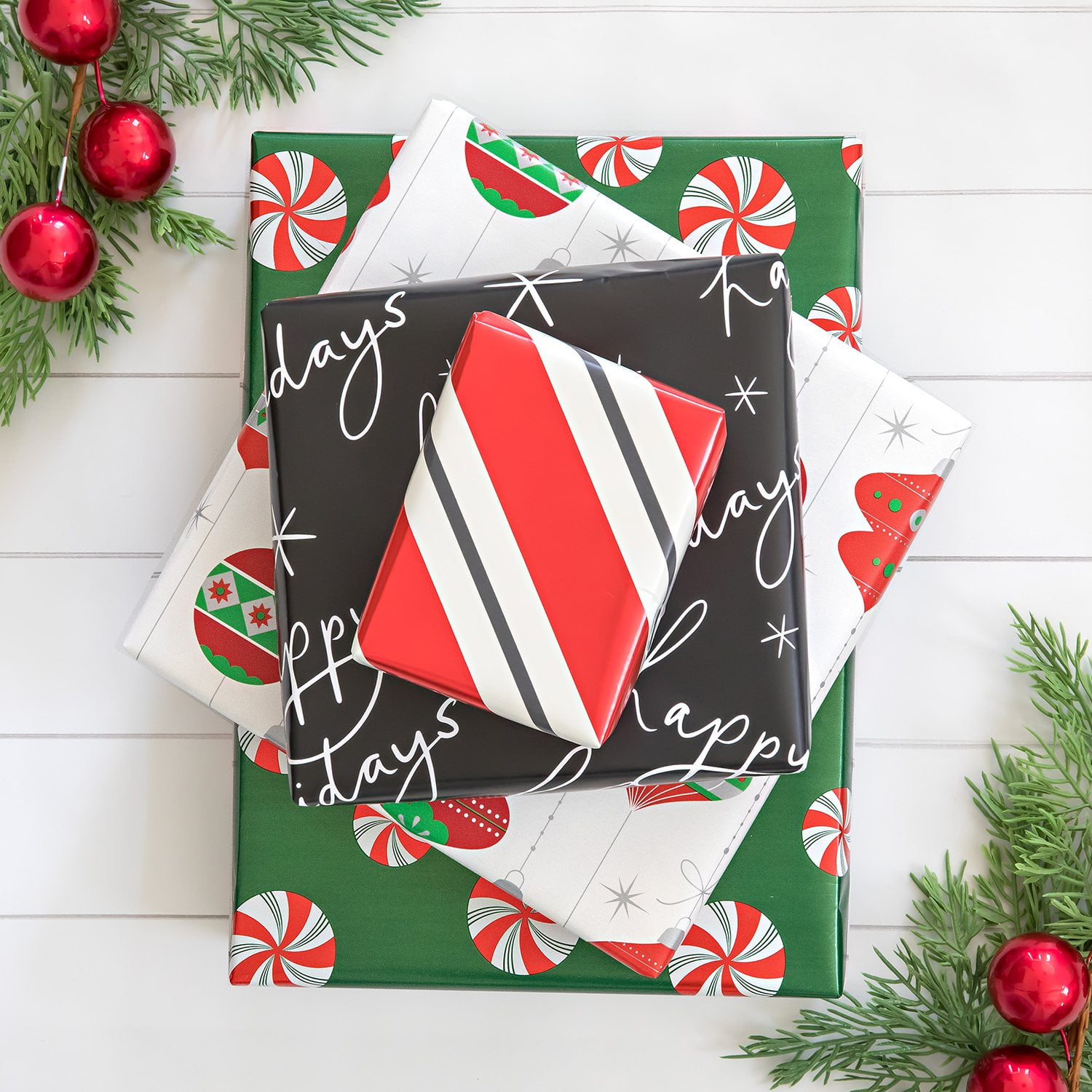 Member's Mark Holiday Multi-Roll Wrapping Paper, 4 pk. - Image 2