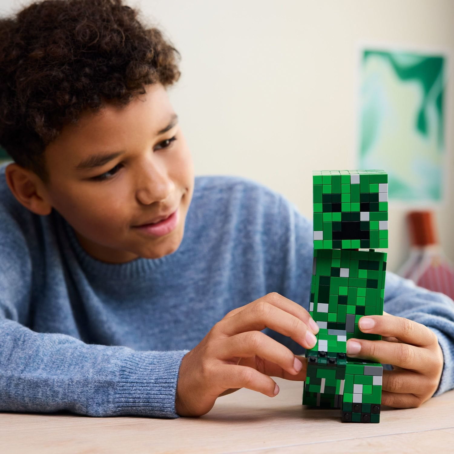 LEGO Minecraft The Creeper Gaming Kids Building Toy, 665 pc. - Image 4