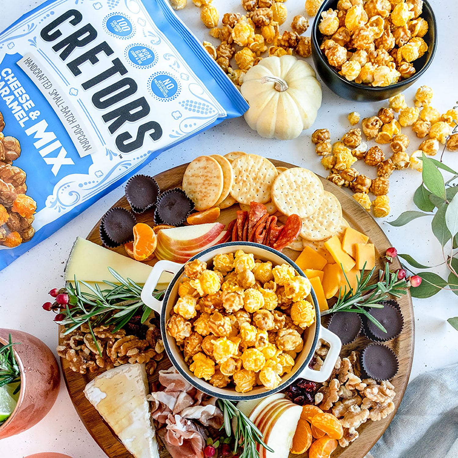 CRETORS Cheese & Caramel Flavored Popcorn Mix, 23.5 oz. - Image 4