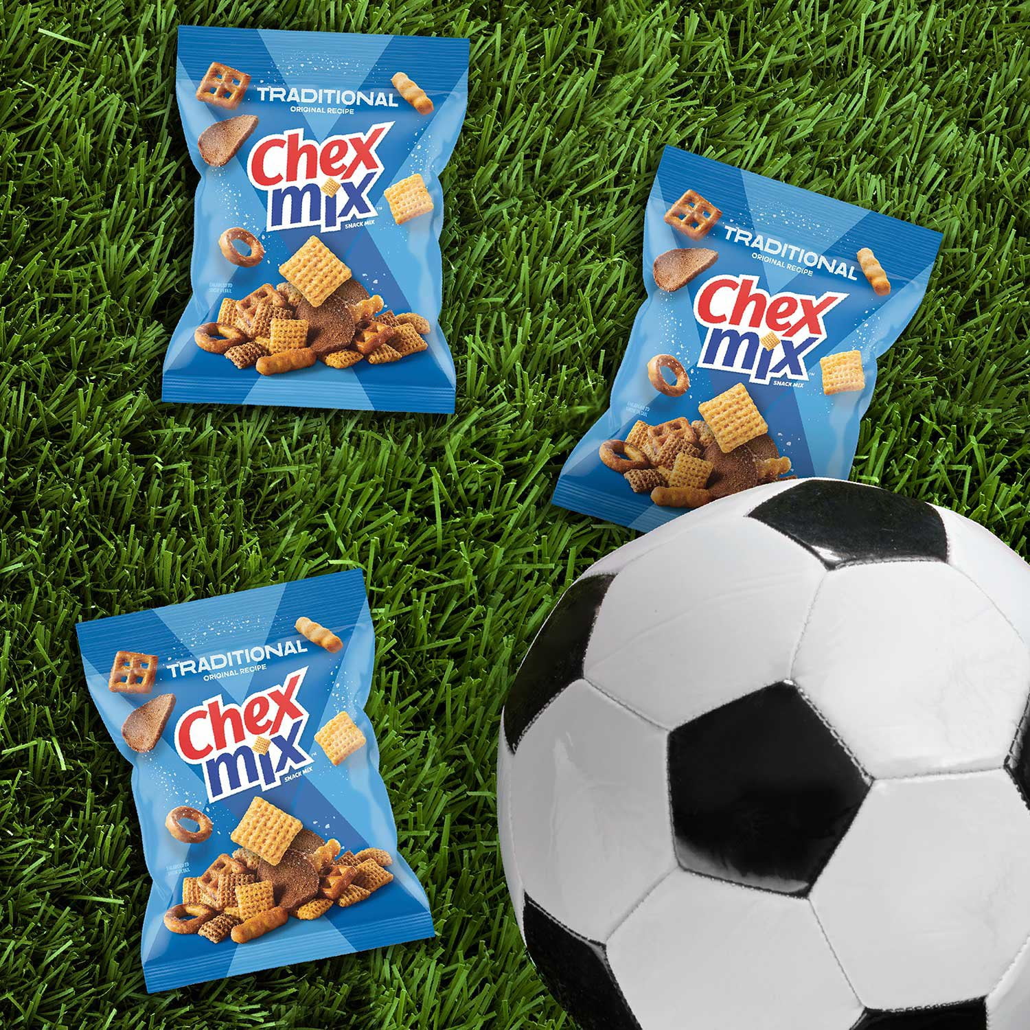 Chex Mix Traditional Savory Snack Mix, 1.75 oz., 42 pk. - Image 8