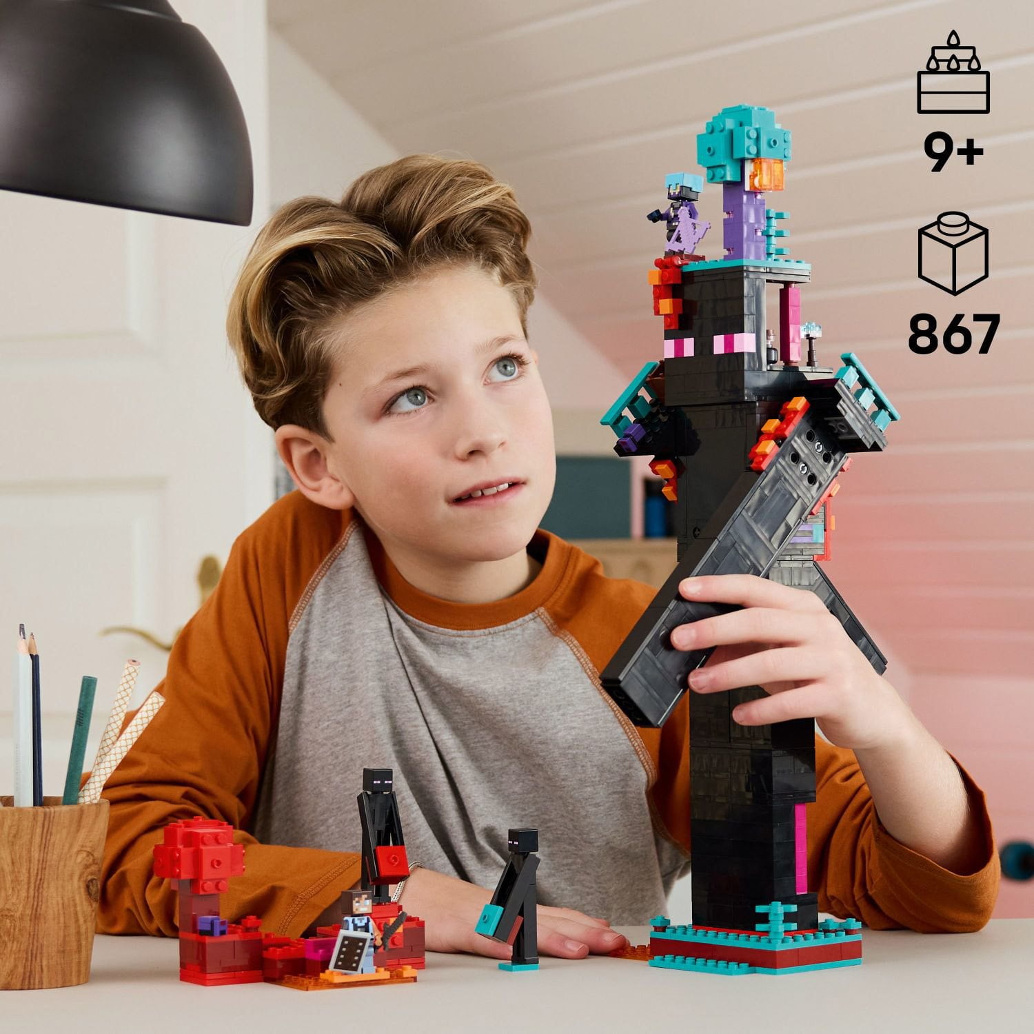 LEGO Minecraft The Enderman Tower Toy for Kids, 867 pc. - Image 2