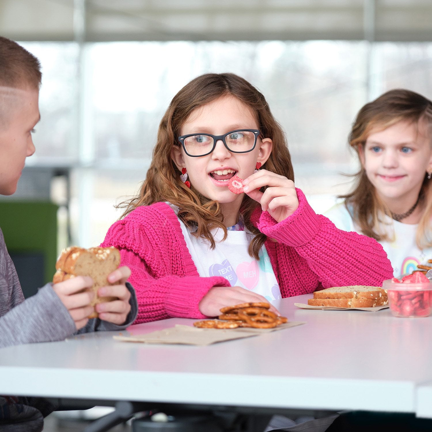 Member's Mark Freeze Dried Strawberry Slices, 3 oz. - Image 5